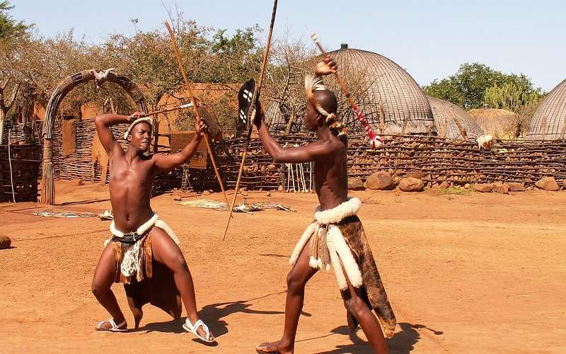 Photos and pictures of: Zulu stick fighting, Shakaland, Kwazulu